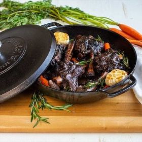 Black 4 Quart Lightweight Cast Iron Braiser Made in USA - BLBRUSA15013